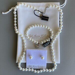 FAC White Faux Pearl Necklace Bracelet & Earrings Set​​